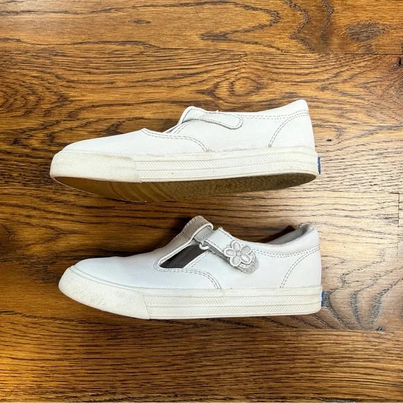 Keds Kids Daphne White Leather T-Strap Sneakers with Velcro Closure Size 11 - Picture 6 of 11